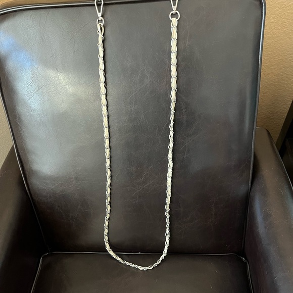 The chic bag - Picture 3 of 3